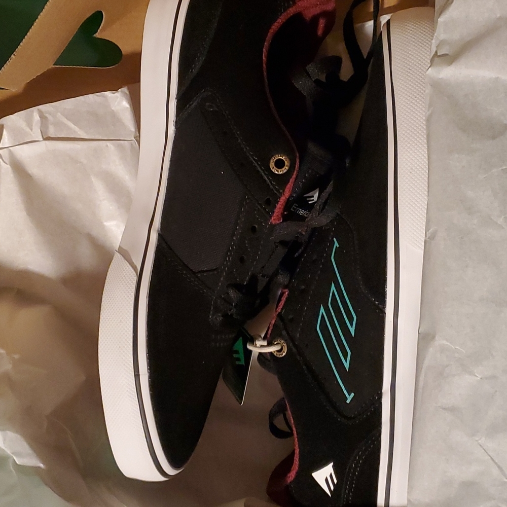 Emerica low vulc. Size 8.